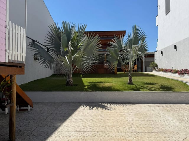 Casa com 450m² 3 quartos e 3 banheiros, à venda, no bairro Extremaville em Extrema