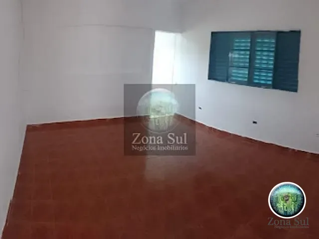 Casa com 240m² 5 quartos e 2 banheiros, à venda, no bairro Cajuru em Sorocaba
