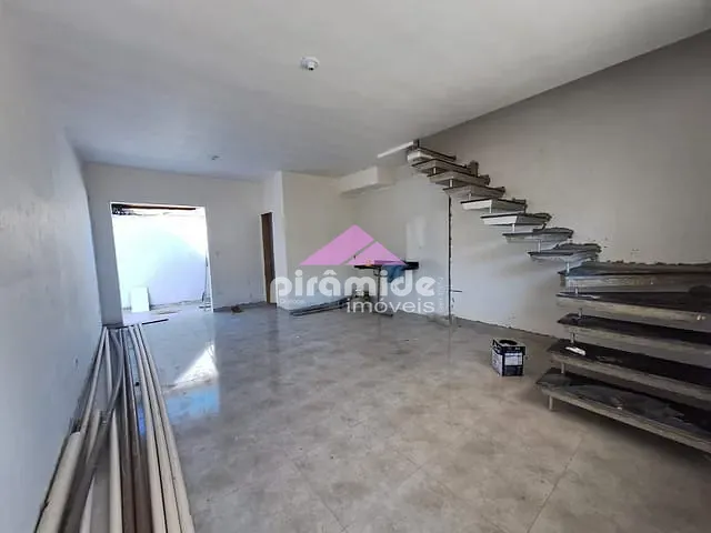 Casa com 120m² 2 quartos e 1 banheiro, à venda, no bairro Massaguaçu em Caraguatatuba