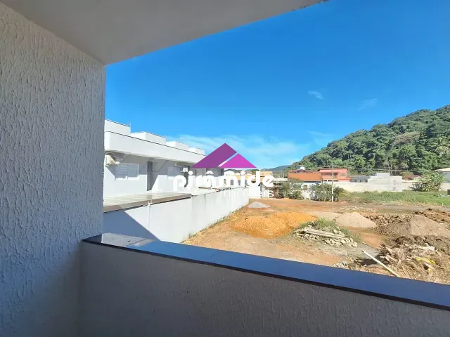 Casa com 47m² 2 quartos e 1 banheiro, à venda, no bairro Massaguaçu em Caraguatatuba