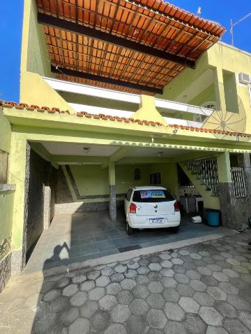 Casa com 360m² 5 quartos e 4 banheiros, à venda, no bairro Centro em Campos dos Goytacazes