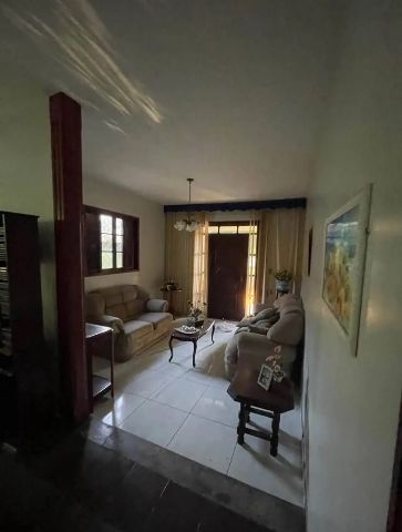 Casa com 360m² 5 quartos e 4 banheiros, à venda, no bairro Centro em Campos dos Goytacazes