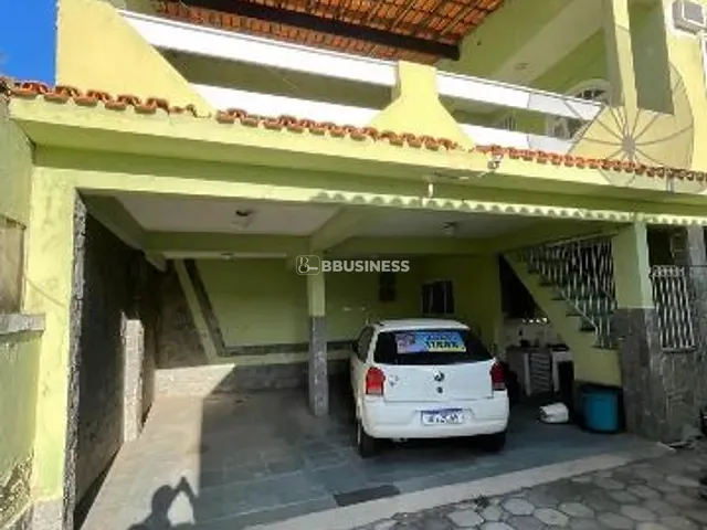 Casa com 360m² 5 quartos e 4 banheiros, à venda, no bairro Centro em Campos dos Goytacazes