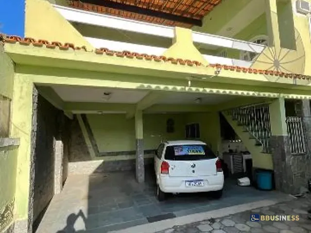 Casa com 360m² 5 quartos e 4 banheiros, à venda, no bairro Centro em Campos dos Goytacazes