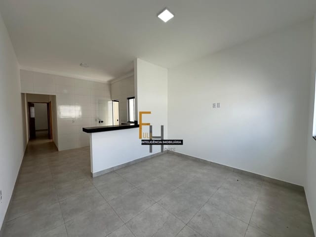 Casa com 120m² 2 quartos e 2 banheiros, à venda, no bairro Residencial Buena Vista I em Goiânia