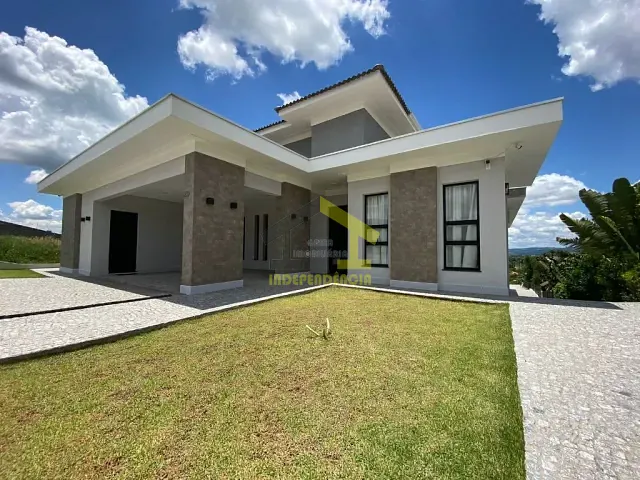 Casa com 1002m² 5 quartos e 6 banheiros, à venda, no bairro Jardim São Marcos em Itatiba