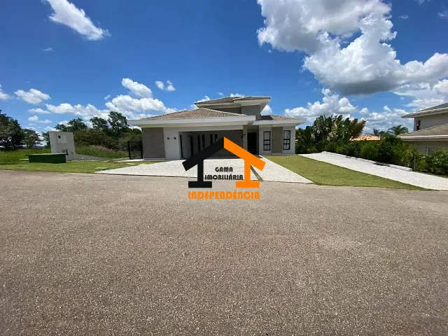 Casa com 1002m² 5 quartos e 6 banheiros, à venda, no bairro Condomínio Village das Palmeiras em Itatiba