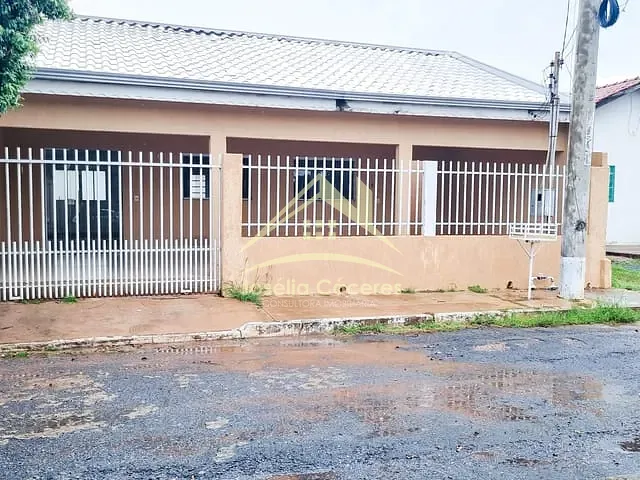 Casa com 200m² 3 quartos e 2 banheiros, à venda, no bairro Nossa Senhora Aparecida em Cuiabá