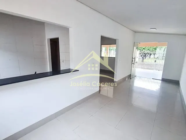 Casa com 200m² 3 quartos e 2 banheiros, à venda, no bairro Nossa Senhora Aparecida em Cuiabá