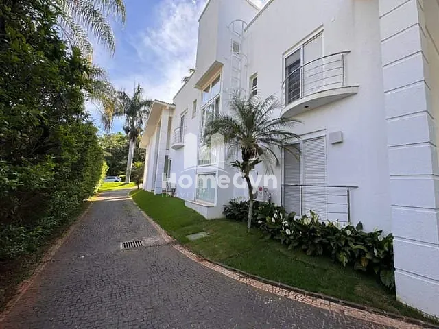 Casa com 1250m² 4 quartos e 7 banheiros, à venda, no bairro Residencial Aldeia do Vale em Goiânia