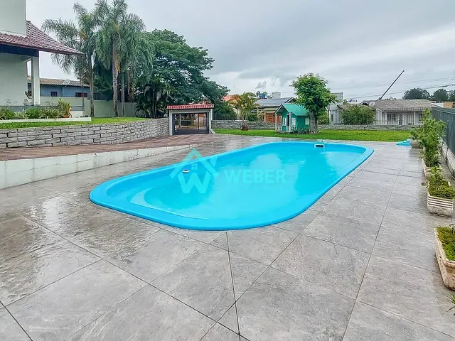 Casa 4 quartos e 4 banheiros, à venda, no bairro Paulista em Campo Bom
