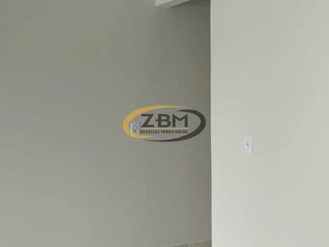 Casa com 125m² 2 quartos e 1 banheiro, para alugar, no bairro Jardim Padovani em Londrina