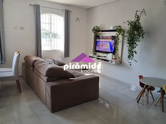 Casa com 250m² 3 quartos e 3 banheiros, à venda, no bairro Jardim das Indústrias em São José dos Campos