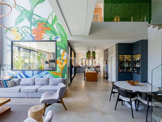 Casa com 441m² 4 quartos e 6 banheiros, à venda, no bairro Cidade Tamboré em Santana de Parnaíba