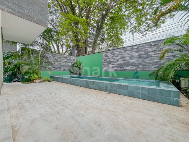 Casa com 849m² 4 quartos e 6 banheiros, à venda ou para alugar, no bairro Moema em São Paulo