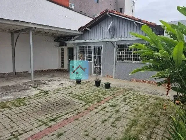 Casa para alugar, no bairro Jardim Satélite em São José dos Campos