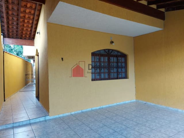 Foto do Casa - Casa para Locação 1 Suite, 2 Vagas, 218M², Jardim Boa Vista, Pindamonhangaba - SP | Domus Inovação Imobiliária Ltda.Me.