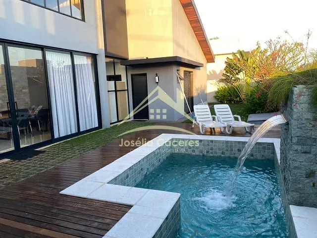 Casa com 462m² 3 quartos e 4 banheiros, à venda, no bairro Ribeirão do Lipa em Cuiabá