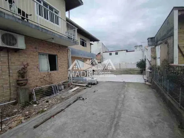 Casa com 360m² 4 quartos e 3 banheiros, à venda, no bairro Pinheira em Palhoça