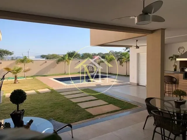 Casa com 760m² 4 quartos e 3 banheiros, à venda, no bairro Parque Monte Bianco em Araçoiaba da Serra