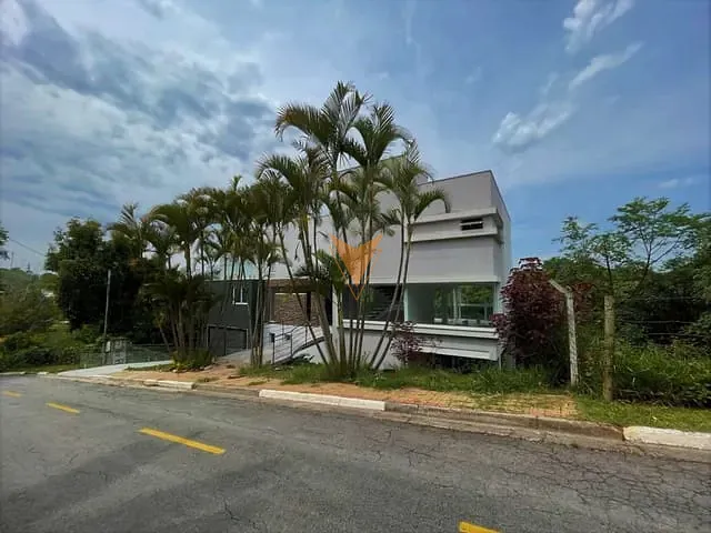 Casa com 1988m² 4 quartos e 4 banheiros, à venda, no bairro Chácara dos Lagos em Carapicuíba