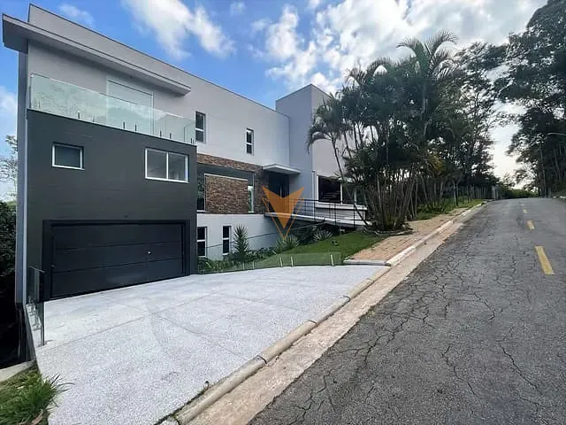 Casa com 1988m² 4 quartos e 4 banheiros, à venda, no bairro Chácara dos Lagos em Carapicuíba