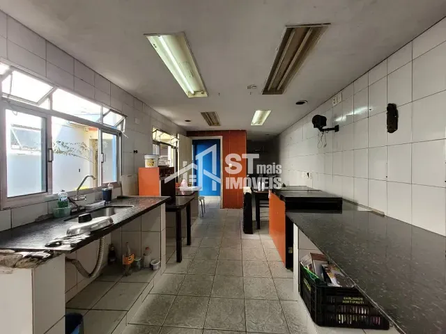 Casa com 223m² 4 quartos e 3 banheiros, à venda, no bairro Centro em Andradas