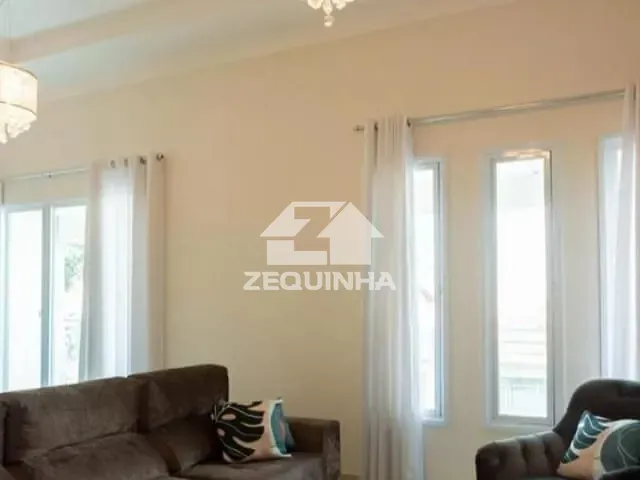 Casa com 420m² 3 quartos e 5 banheiros, para alugar, no bairro Vila Campesina em Osasco