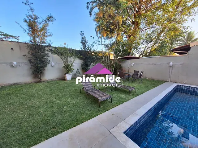 Casa com 360m² 5 quartos e 3 banheiros, à venda, no bairro Jardim Britânia em Caraguatatuba