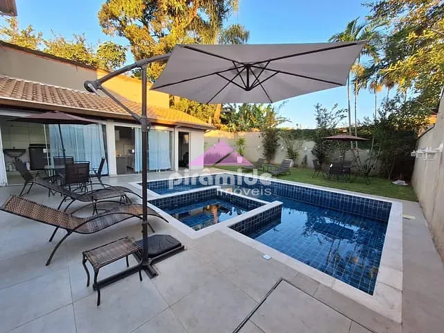 Casa com 360m² 5 quartos e 3 banheiros, à venda, no bairro Jardim Britânia em Caraguatatuba