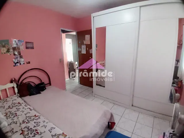 Casa 2 quartos e 2 banheiros, à venda, no bairro Travessão em Caraguatatuba