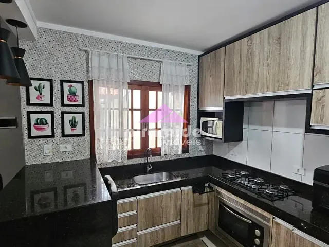 Casa com 140m² 2 quartos e 1 banheiro, à venda, no bairro Jardim Santa Júlia em São José dos Campos