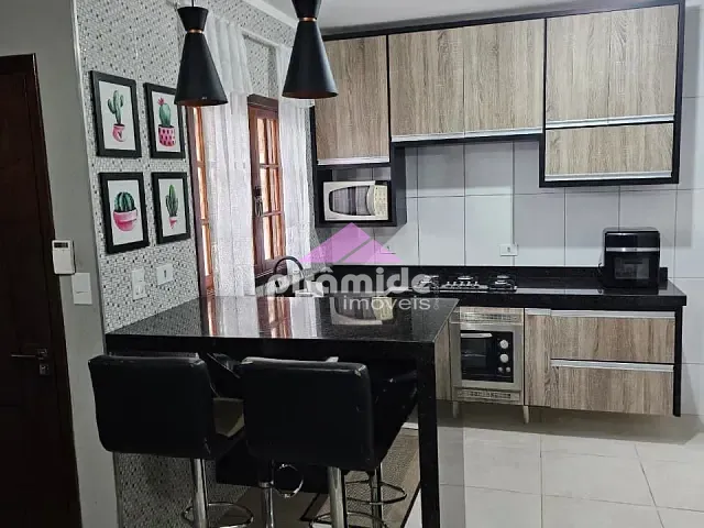 Casa com 140m² 2 quartos e 1 banheiro, à venda, no bairro Jardim Santa Júlia em São José dos Campos