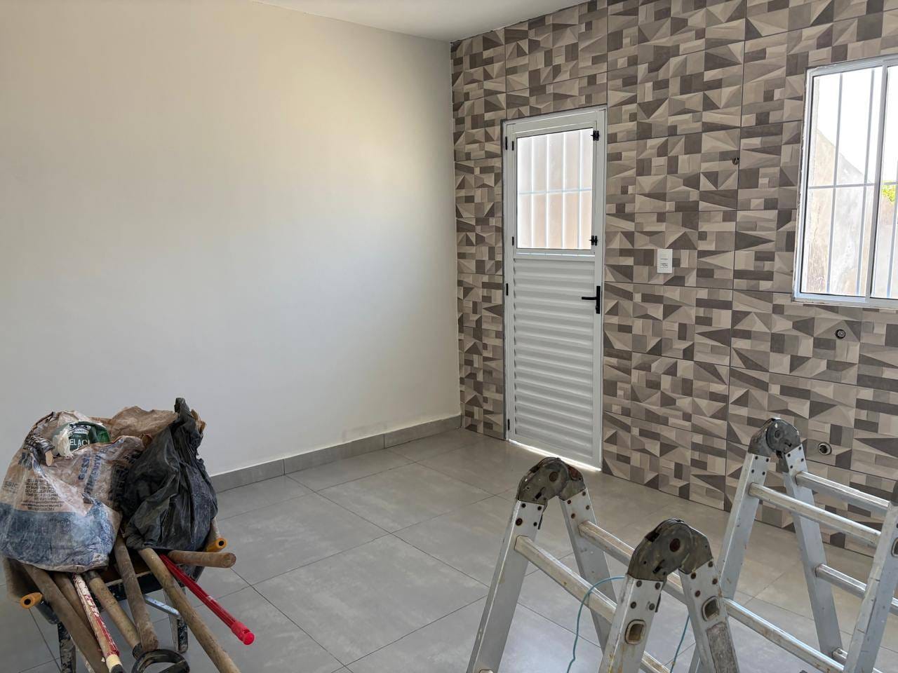 Casa para alugar com 1 quarto, 70m² - Foto 8