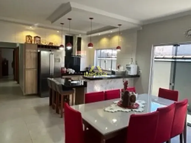 Casa com 180m² 2 quartos e 3 banheiros, à venda, no bairro Jardim Nair Maria em Salto