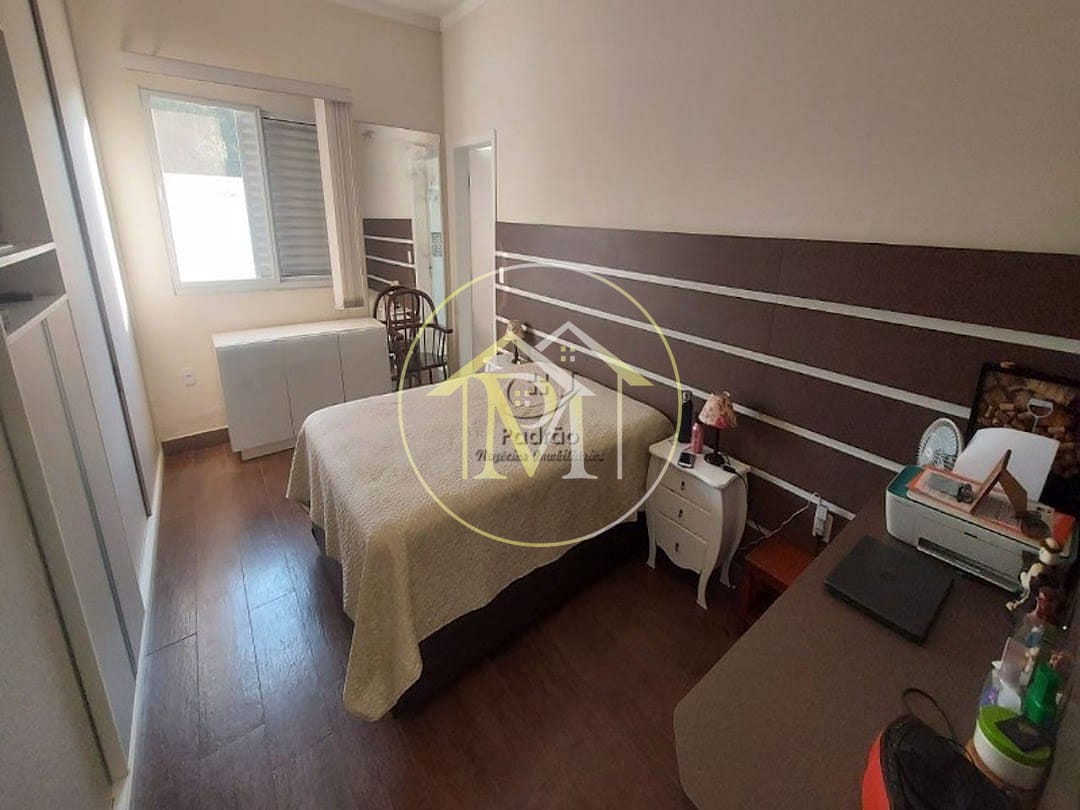 Casa à venda com 3 quartos, 310m² - Foto 12