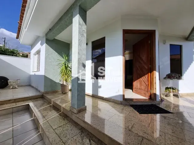 Casa com 300m² 3 quartos e 2 banheiros, à venda, no bairro Jardim Nova Andradas em Andradas