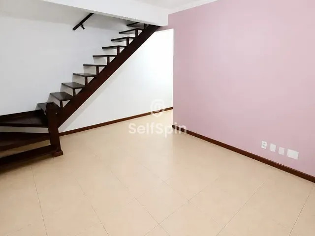 Casa 2 quartos e 2 banheiros, para alugar, no bairro Porto da Pedra em São Gonçalo