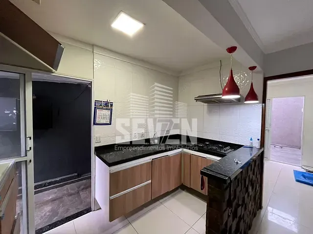 Casa com 250m² 2 quartos e 2 banheiros, para alugar, no bairro Jardim Progresso em Bauru