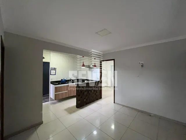 Casa com 250m² 2 quartos e 2 banheiros, para alugar, no bairro Jardim Progresso em Bauru