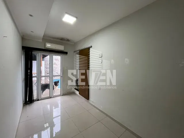 Casa com 250m² 2 quartos e 2 banheiros, para alugar, no bairro Jardim Progresso em Bauru