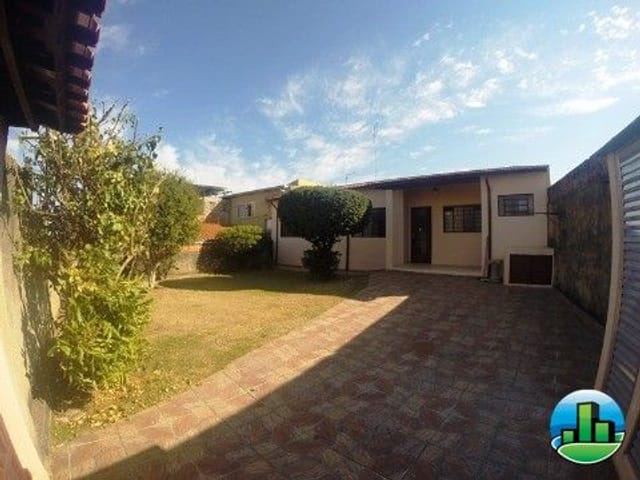 Casa com 250m² 1 quarto e 1 banheiro, para alugar, no bairro Jardim Recanto dos Passaros em São João da Boa Vista