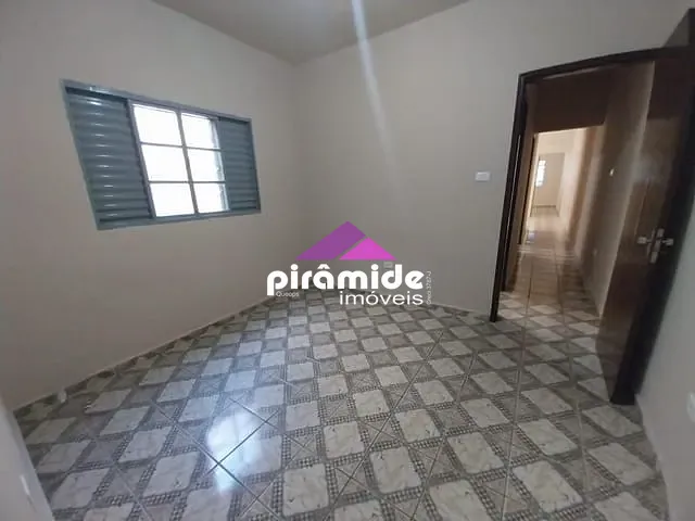 Casa 3 quartos e 1 banheiro, para alugar, no bairro Jardim Limoeiro em São José dos Campos