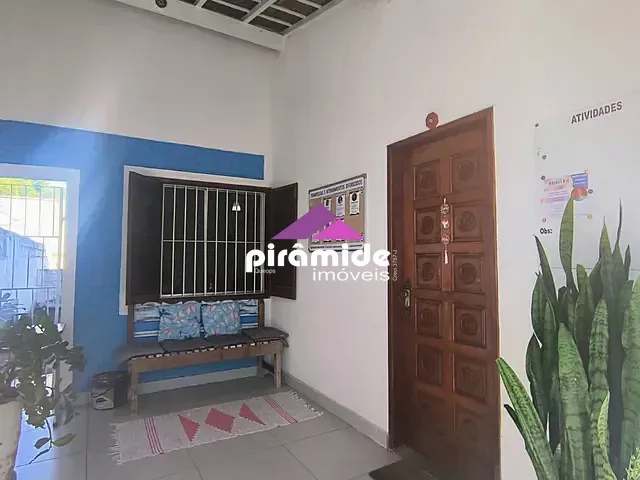 Casa 3 quartos e 2 banheiros, à venda, no bairro Jardim das Indústrias em São José dos Campos