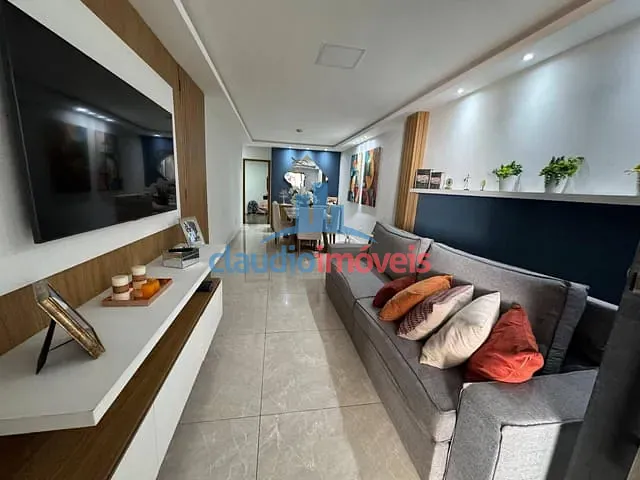 Casa com 345m² 3 quartos e 3 banheiros, à venda, no bairro Santa Clara em Barra Mansa