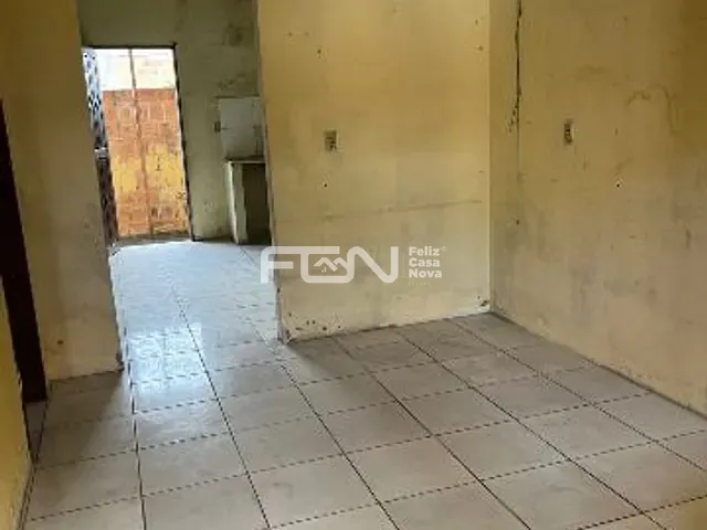 Casa com 114m² 2 quartos e 1 banheiro, à venda, no bairro Nova Aliança - PHOC I em Camaçari