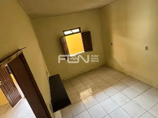 Casa com 114m² 2 quartos e 1 banheiro, à venda, no bairro Nova Aliança - PHOC I em Camaçari