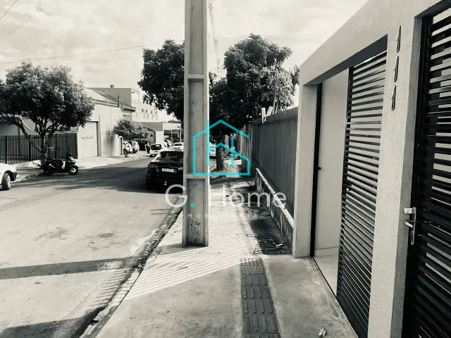 Casa com 127m² 2 quartos e 2 banheiros, à venda, no bairro Estados em Londrina