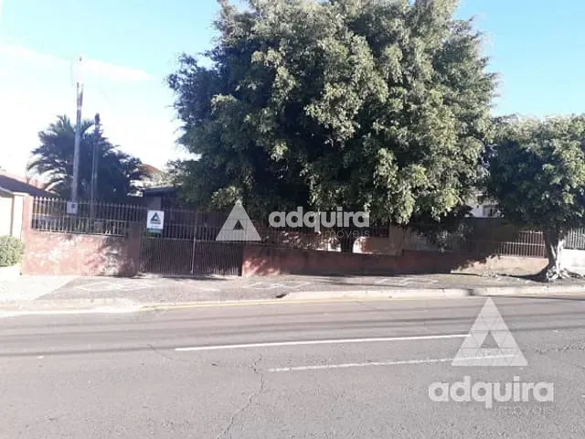 Casa com 464m² 3 quartos e 1 banheiro, à venda, no bairro Uvaranas em Ponta Grossa