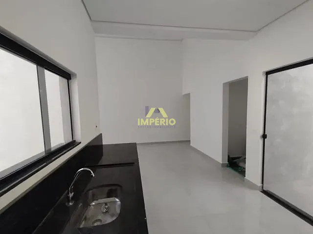 Casa com 161m² 3 quartos e 2 banheiros, à venda, no bairro Jardim Santa Marta III em Salto